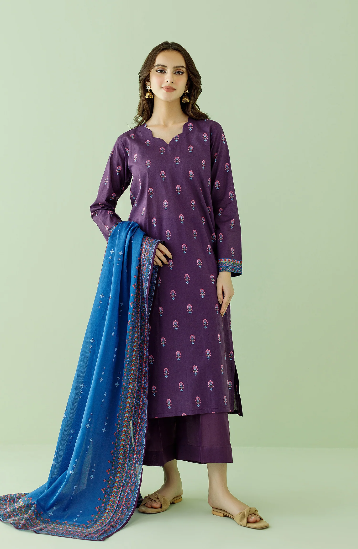 UNSTITCHED 3 PIECE PRINTED LAWN SHIRT , CAMBRIC PANT AND LAWN DUPATTA - Purple - Image 3